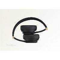 Беспроводные наушники Beats Solo 4, Black/Gold, черный/золотой